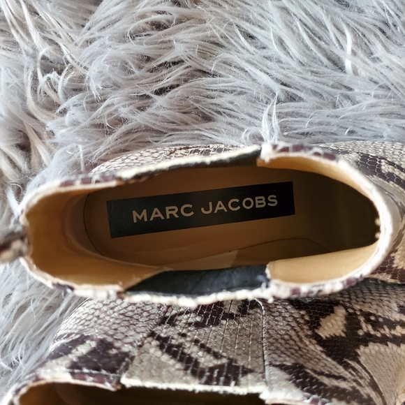 Marc Jacobs Ankle Boot, Size 6 - Picture 8 of 8